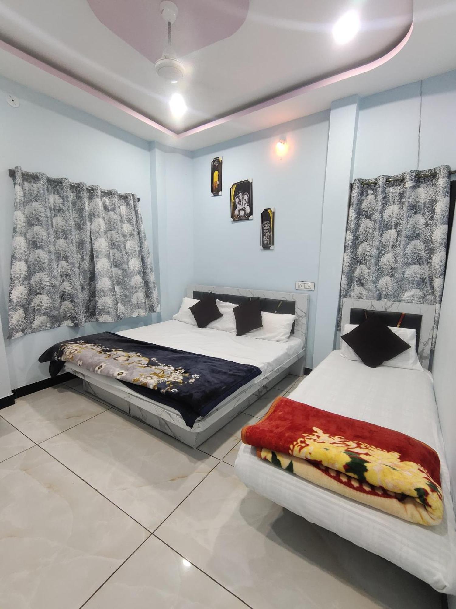 Geeta Homestay Ujjain Exterior photo